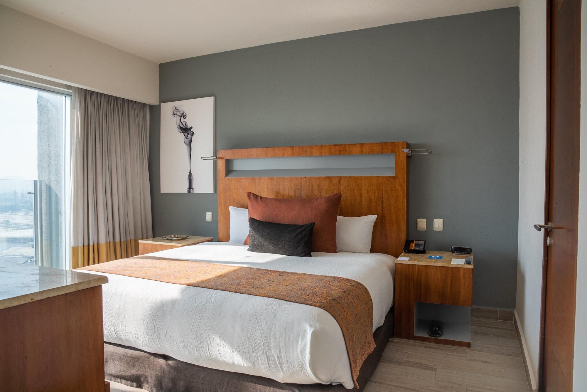 Real Inn Guadalajara Expo Zewnętrze zdjęcie