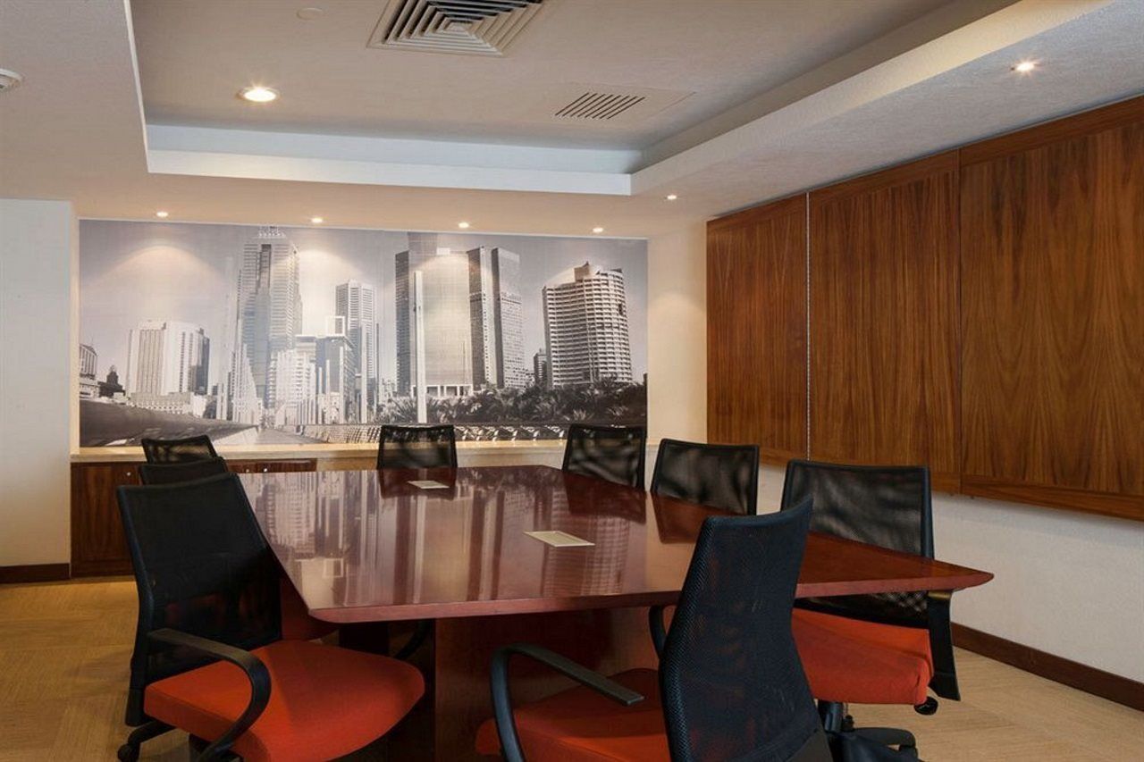 Real Inn Guadalajara Expo Zewnętrze zdjęcie